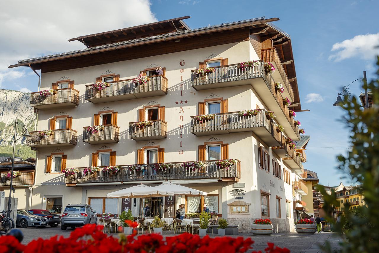 Hotel Aquila Cortina dʼAmpezzo Eksteriør bilde